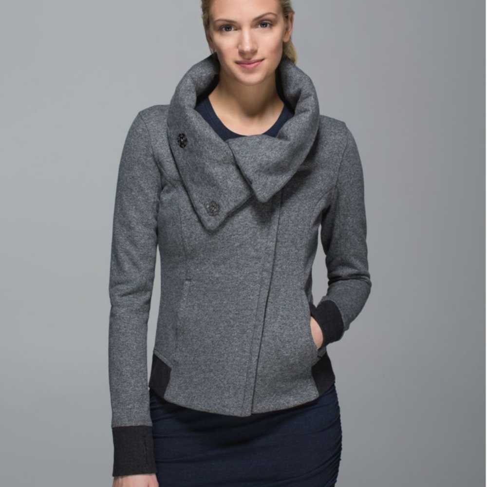 Lululemon cozy jacket